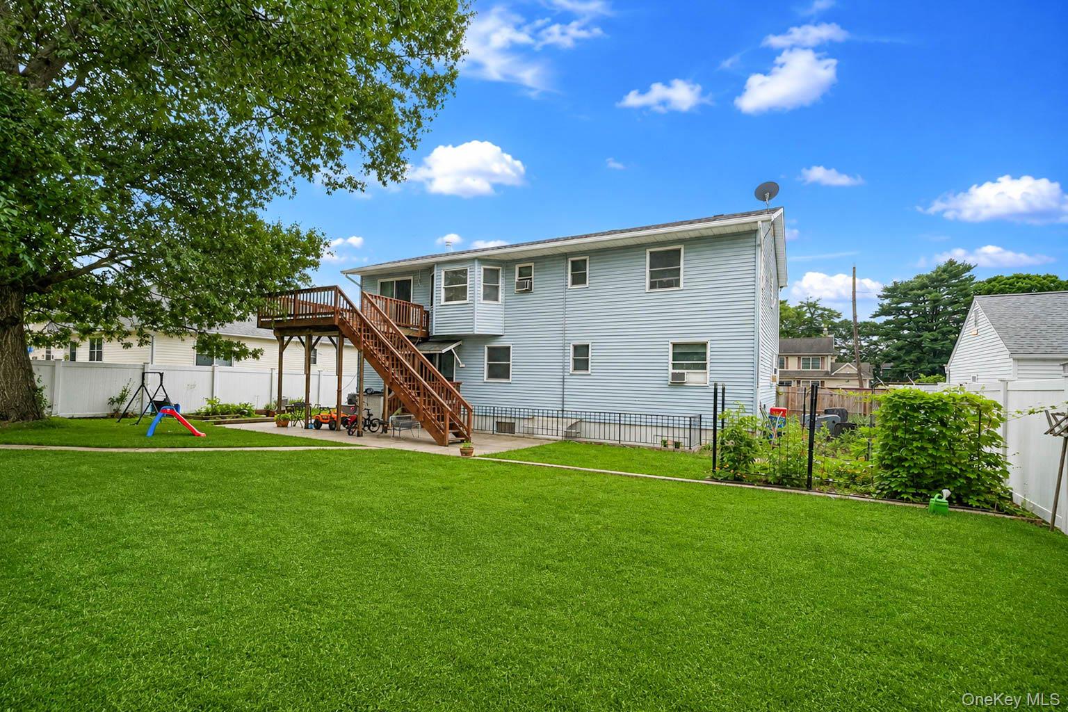 107 Cedar Oaks Avenue – For Sale photo 9