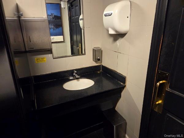 33-35 W Central Avenue – For Rent photo 22