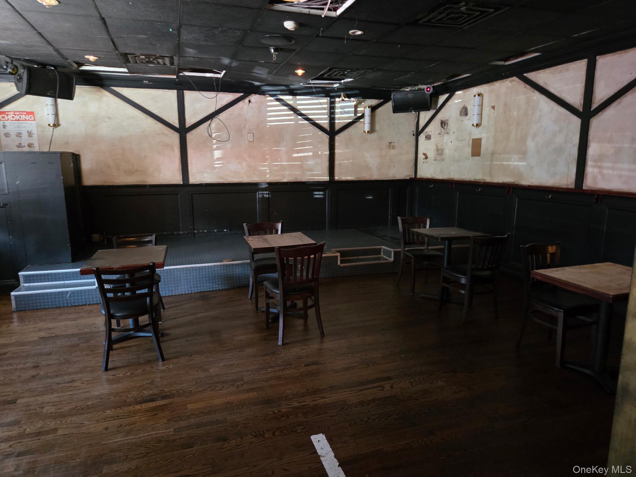 33-35 W Central Avenue – For Rent photo 5