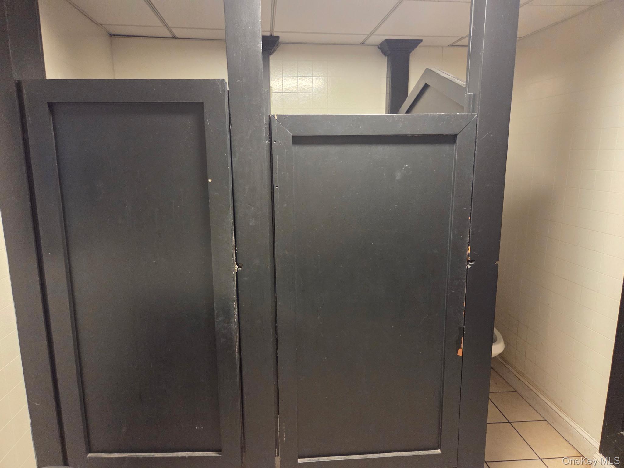 33-35 W Central Avenue – For Rent photo 15