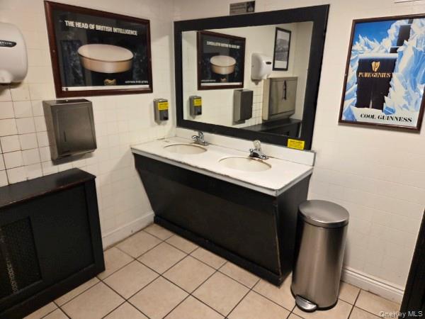 33-35 W Central Avenue – For Rent photo 17