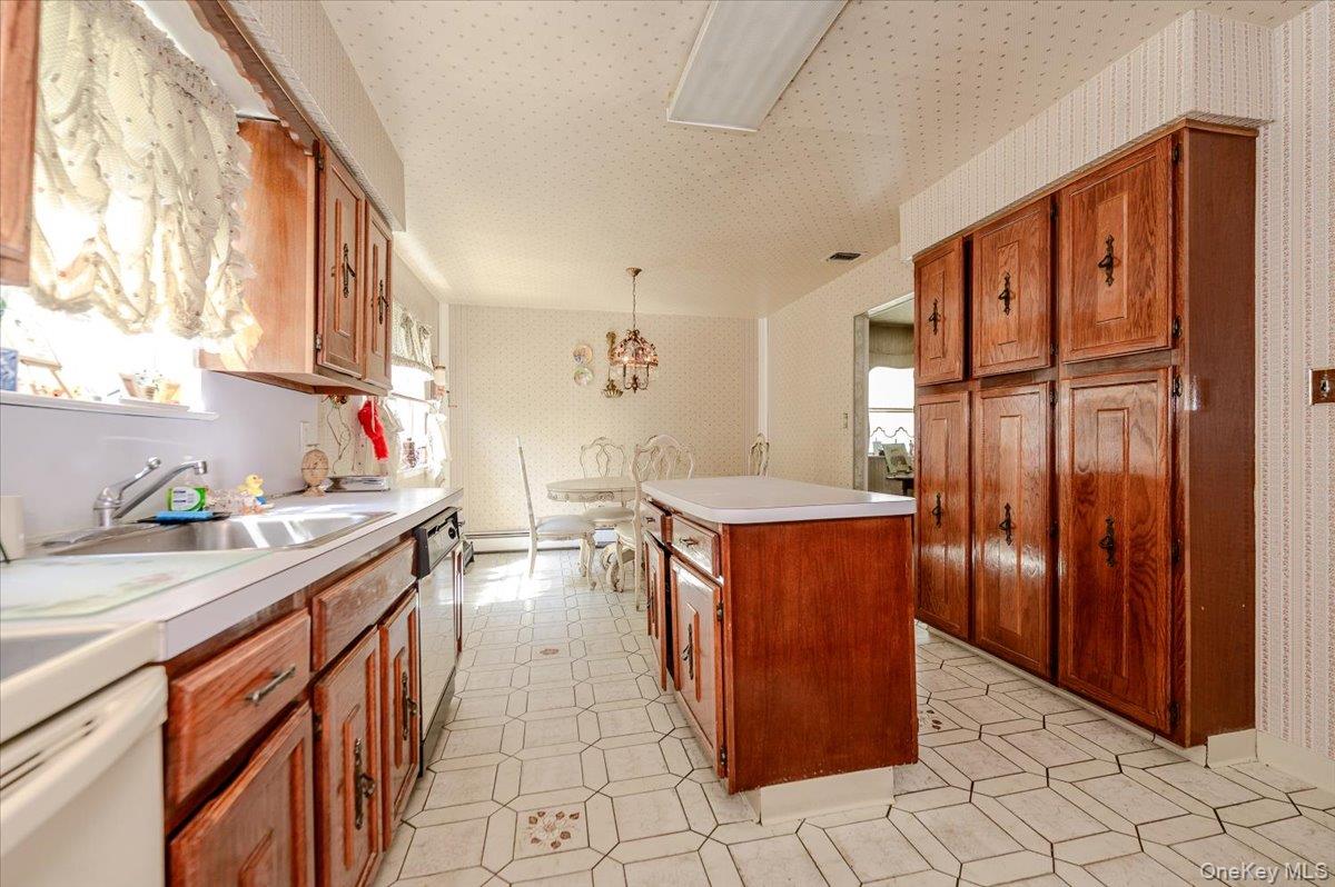 719 Hungry Harbor Road – For Sale photo 14