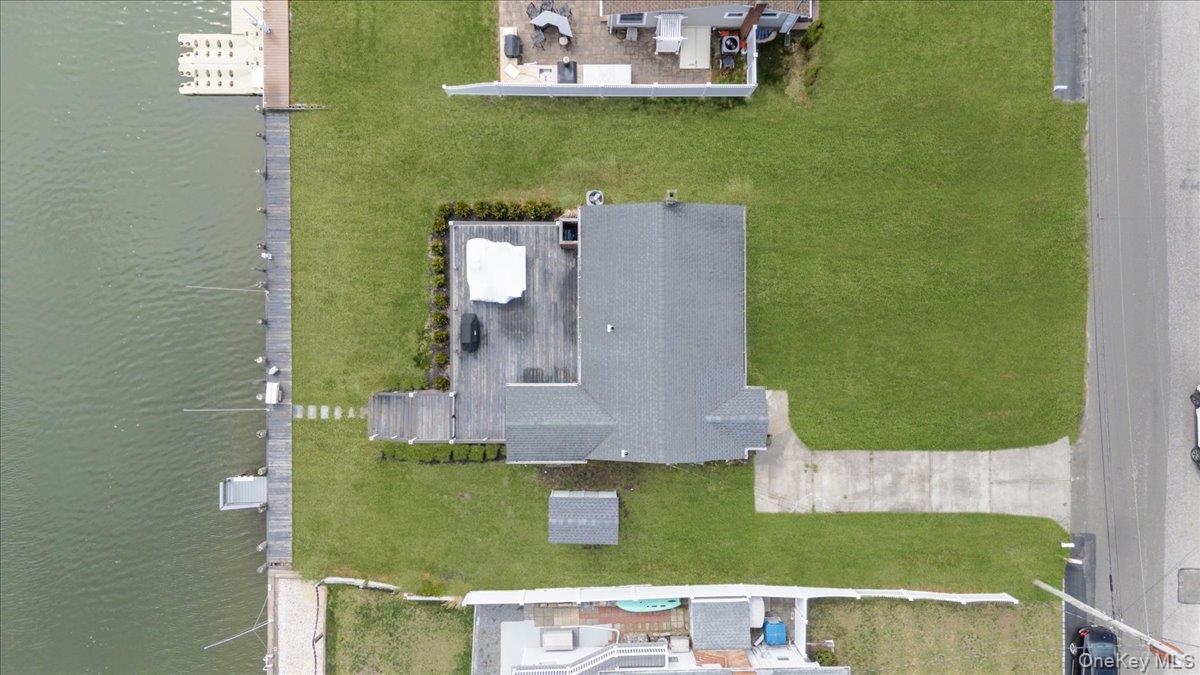 7 Whiting Road – For Sale photo 24