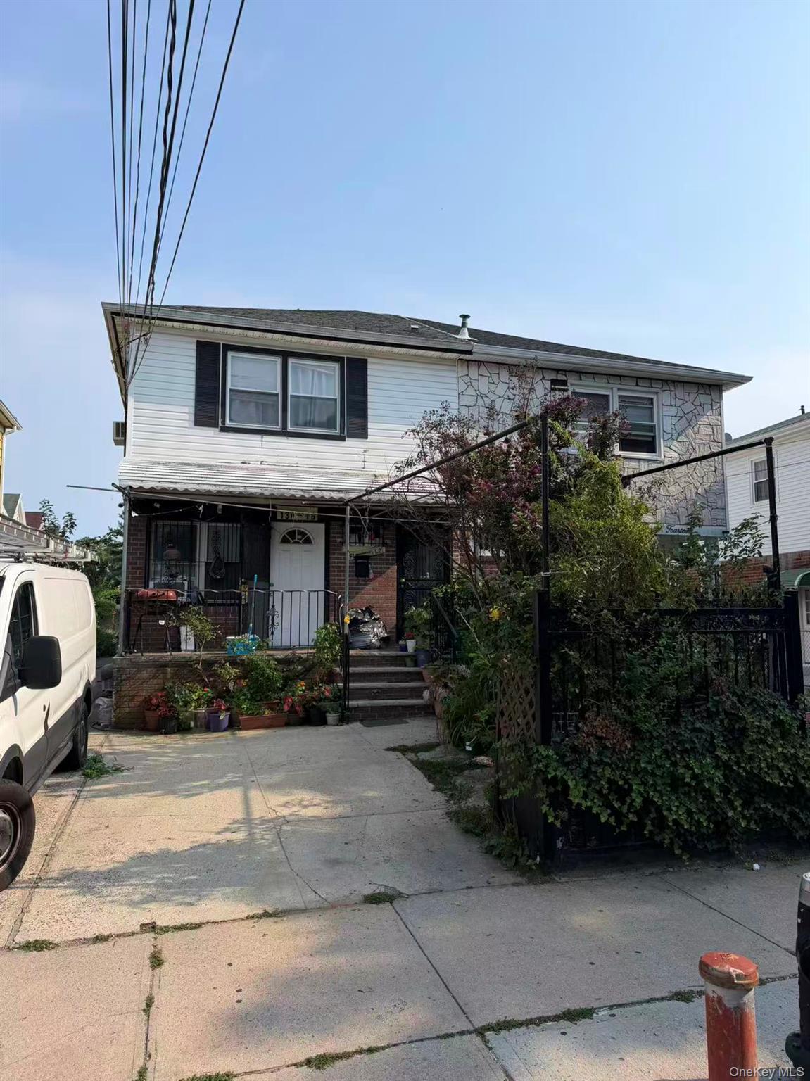 130-16 97TH Avenue – For Sale