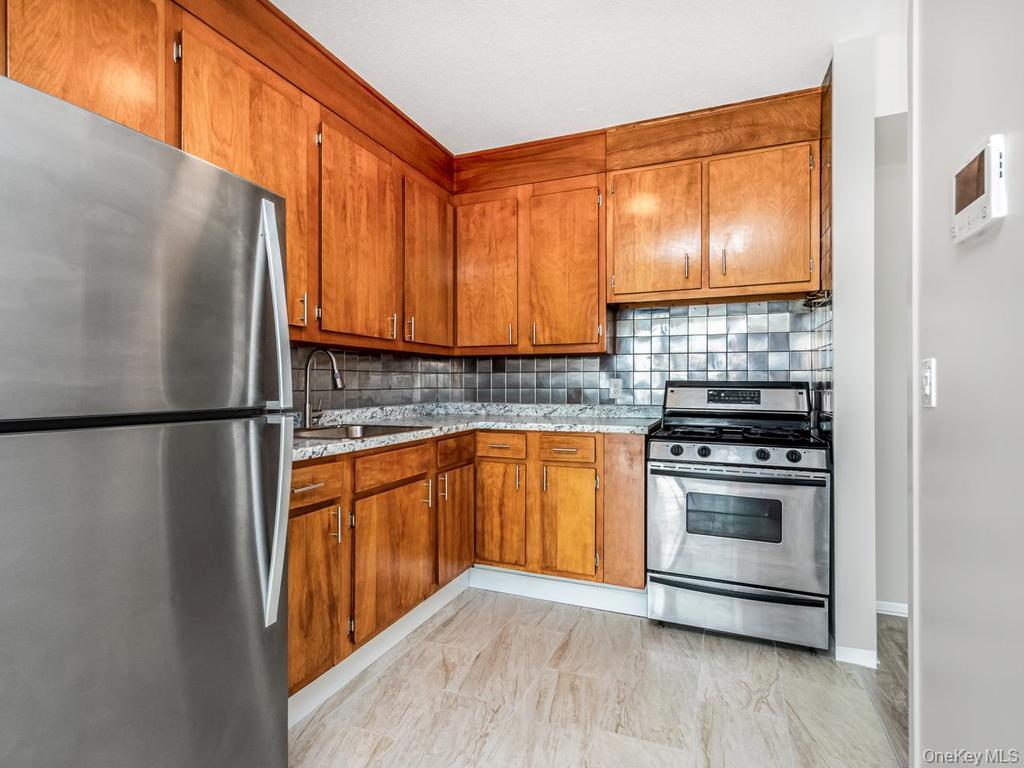 290 W 232nd Street, Unit 21C photo 8