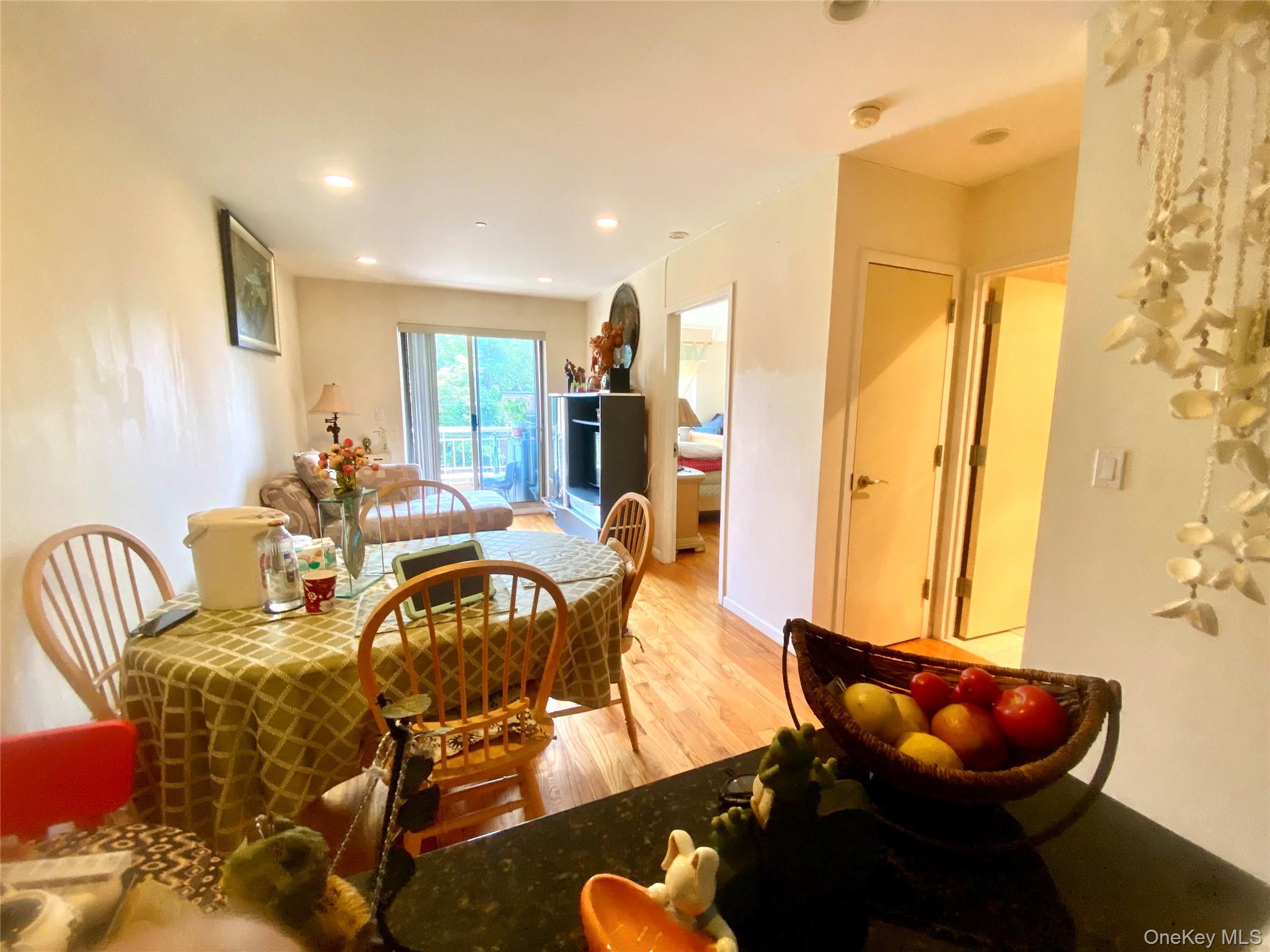 3822 147th Street, Unit 5B photo 16