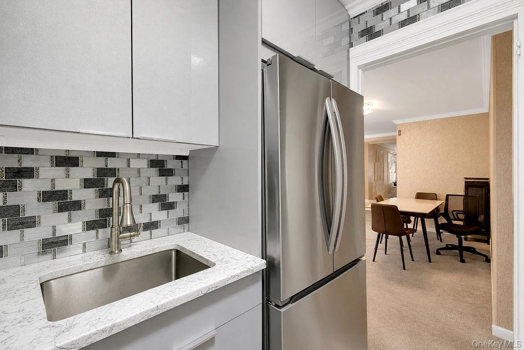 9910 60th Avenue, Unit 5J photo 7