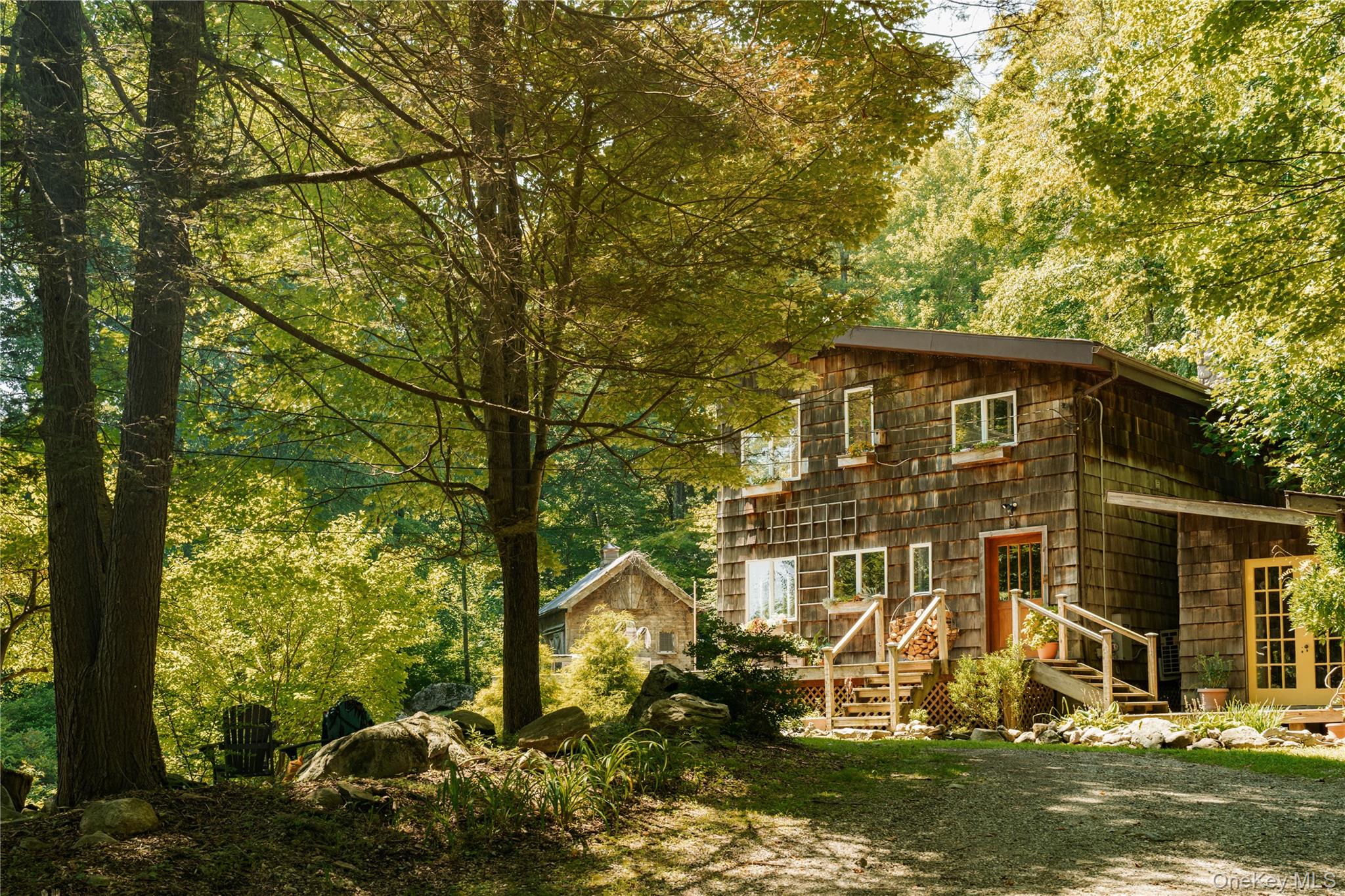 238 Rushmore Road – For Sale