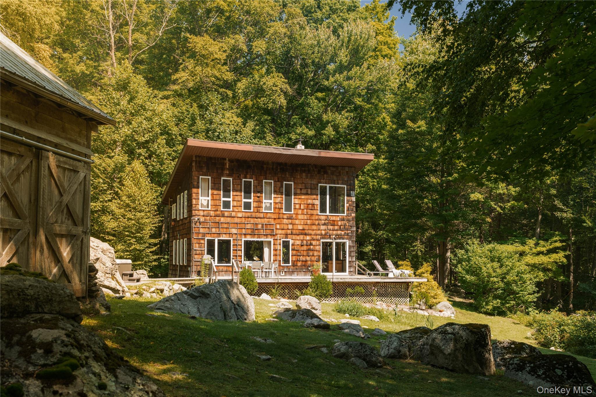 238 Rushmore Road – For Sale photo 9