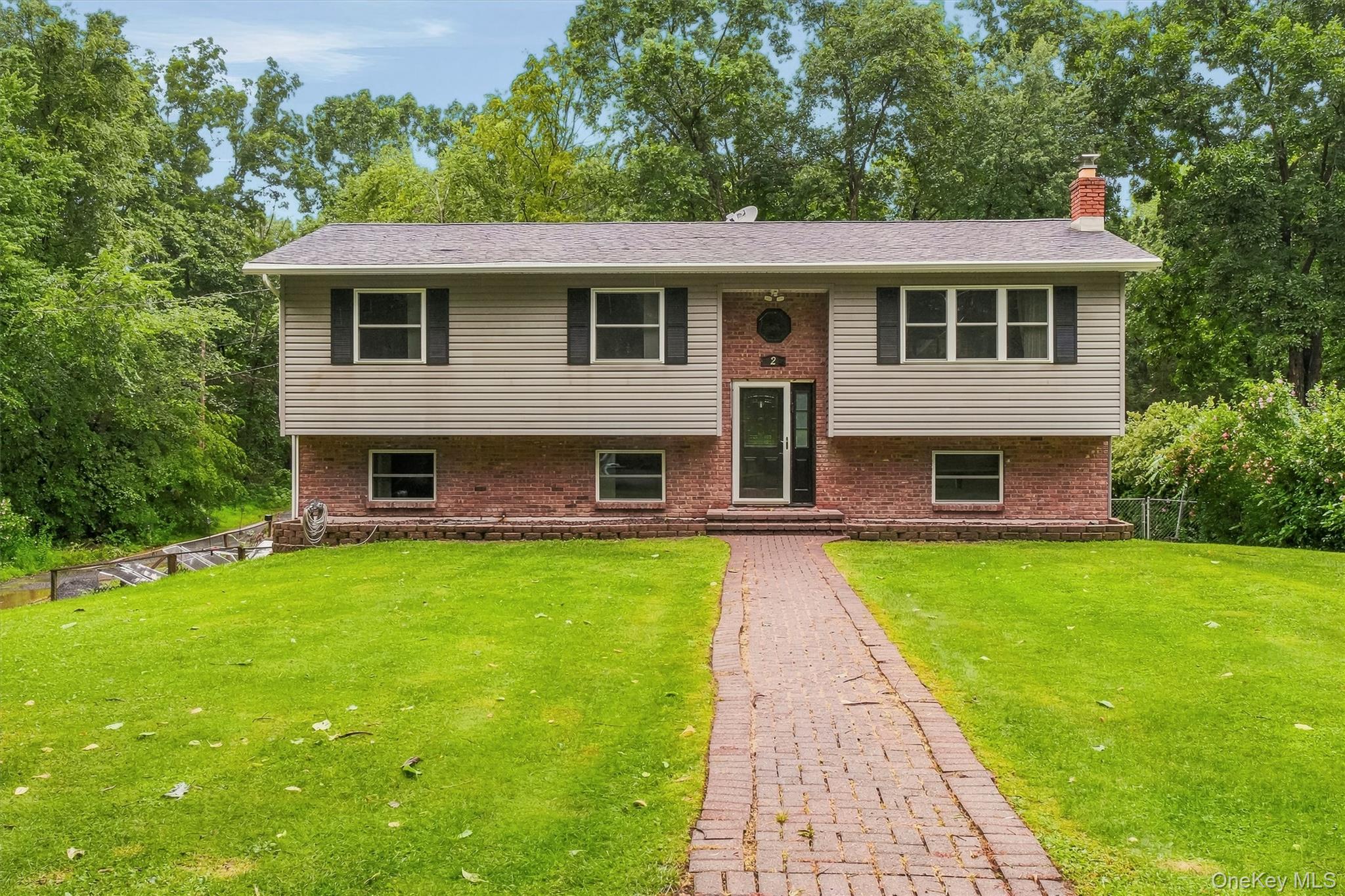 2 Netherwood Drive – For Sale