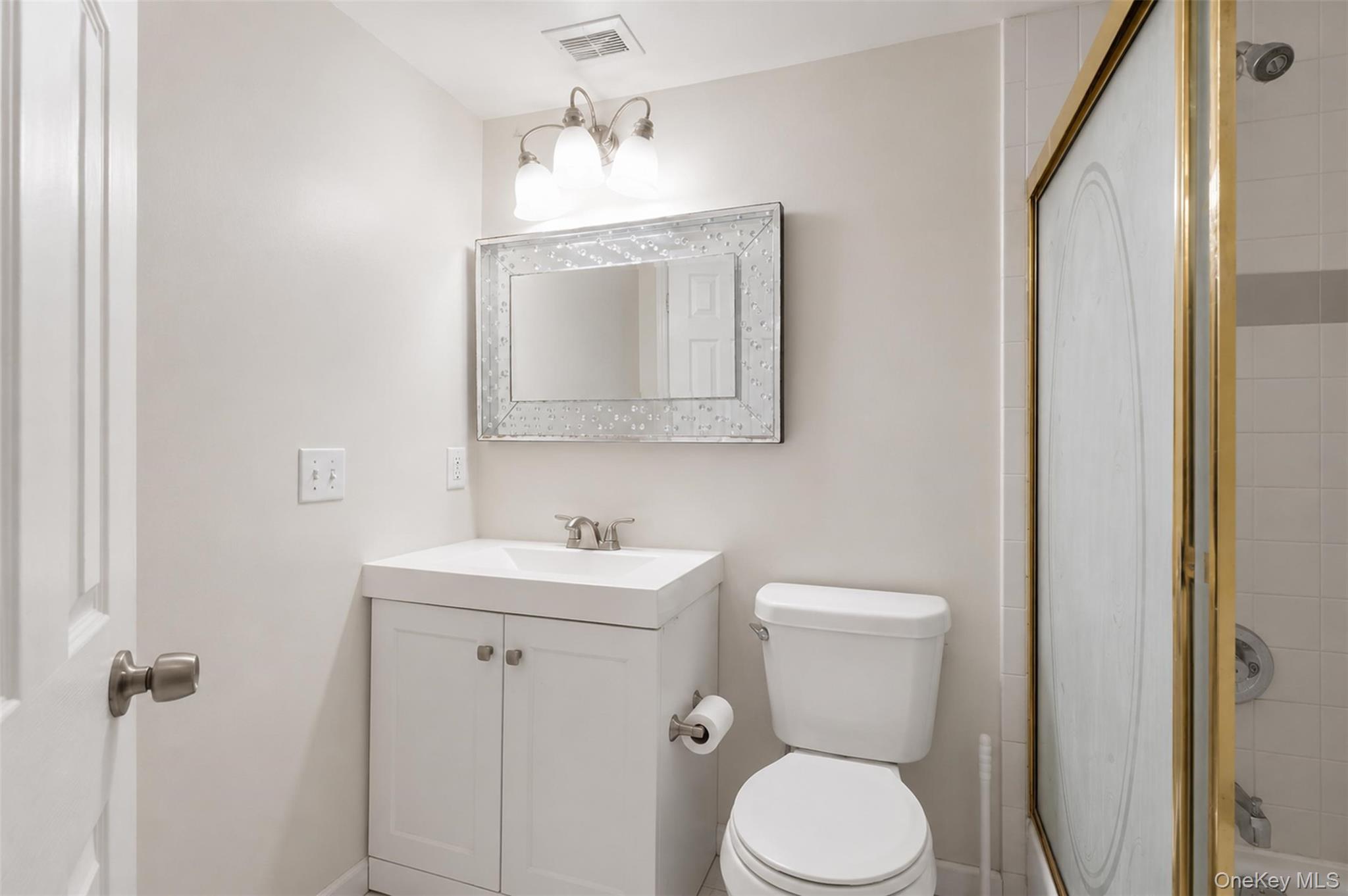 2000 Mapes Avenue – For Sale photo 15