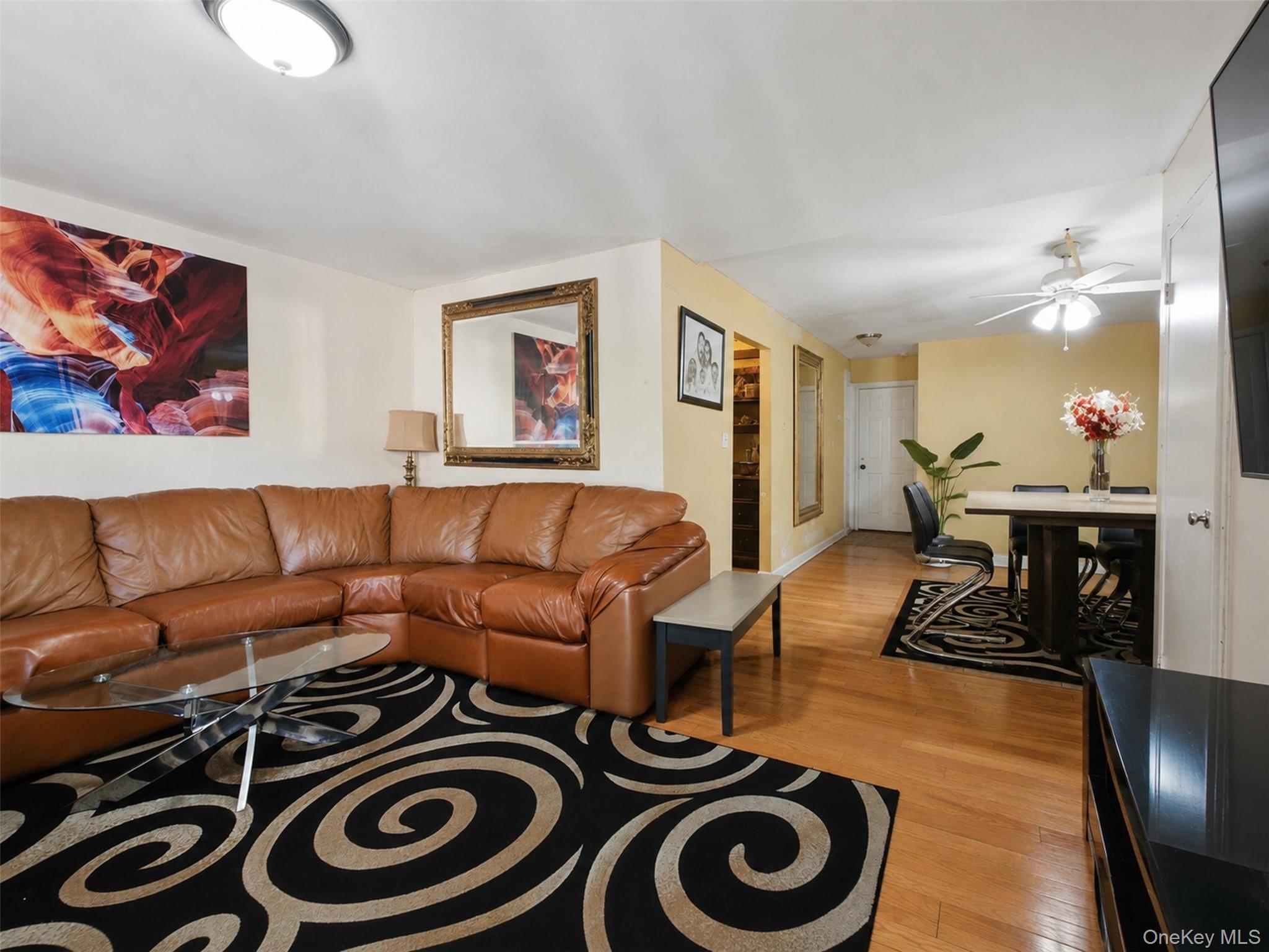 2000 Mapes Avenue – For Sale photo 10