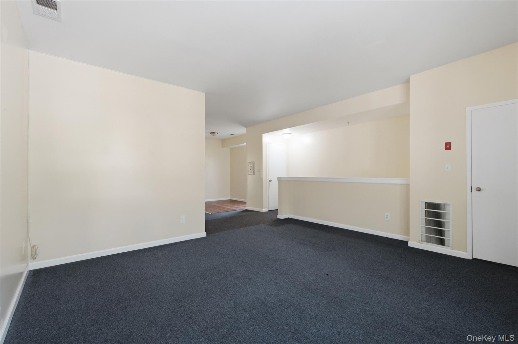 2000 Mapes Avenue – For Sale photo 14