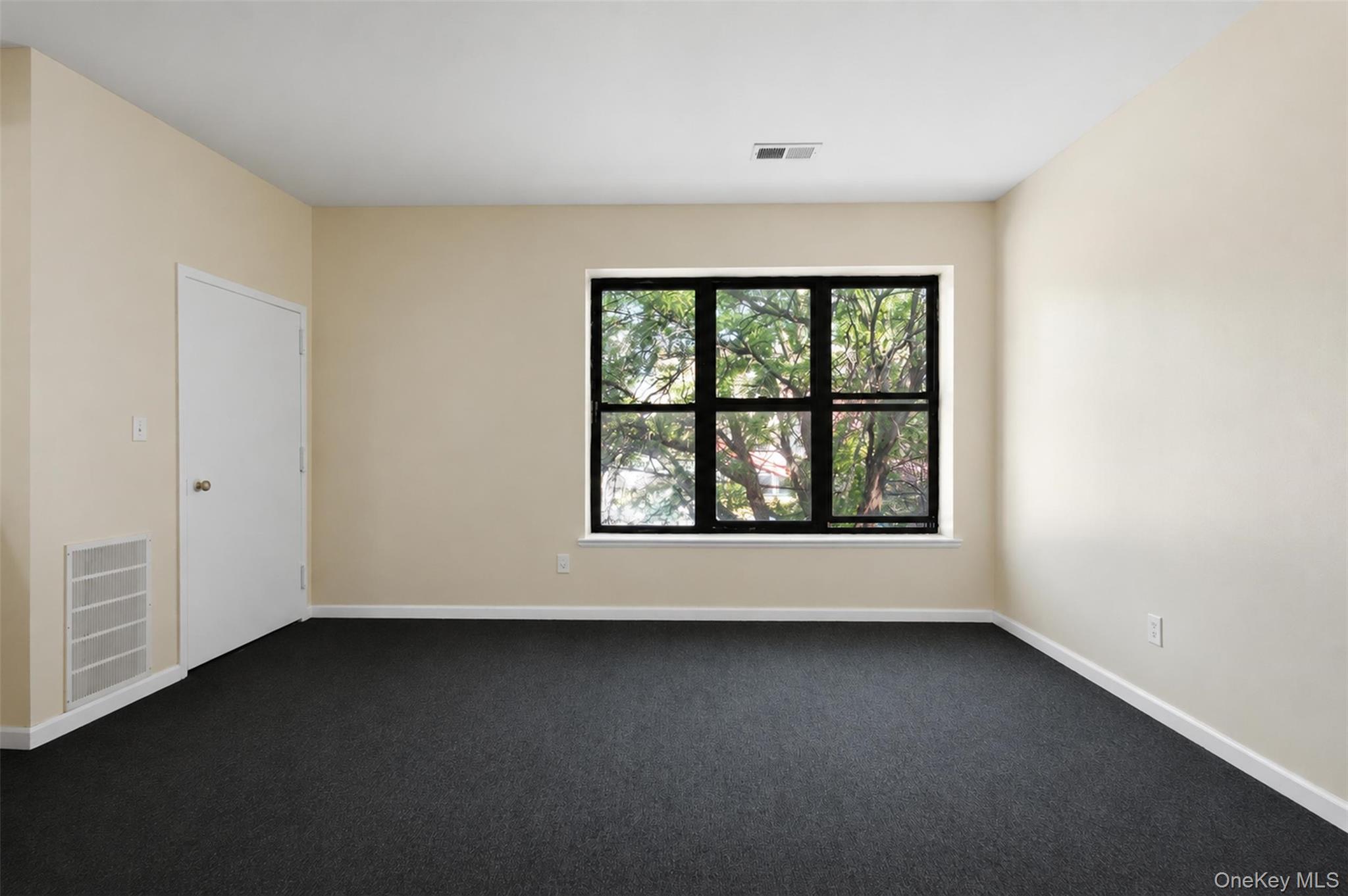 2000 Mapes Avenue – For Sale photo 7