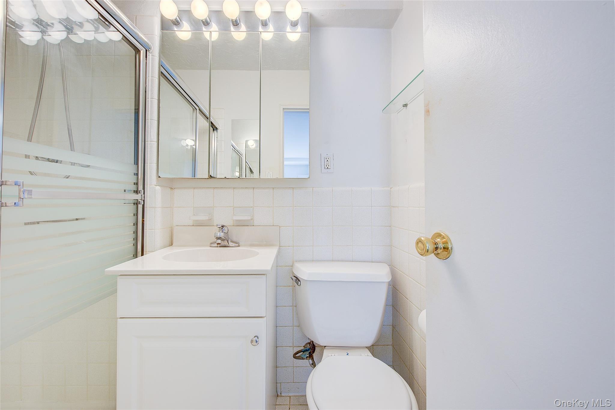 211-65 23rd Avenue, Unit 1K photo 36