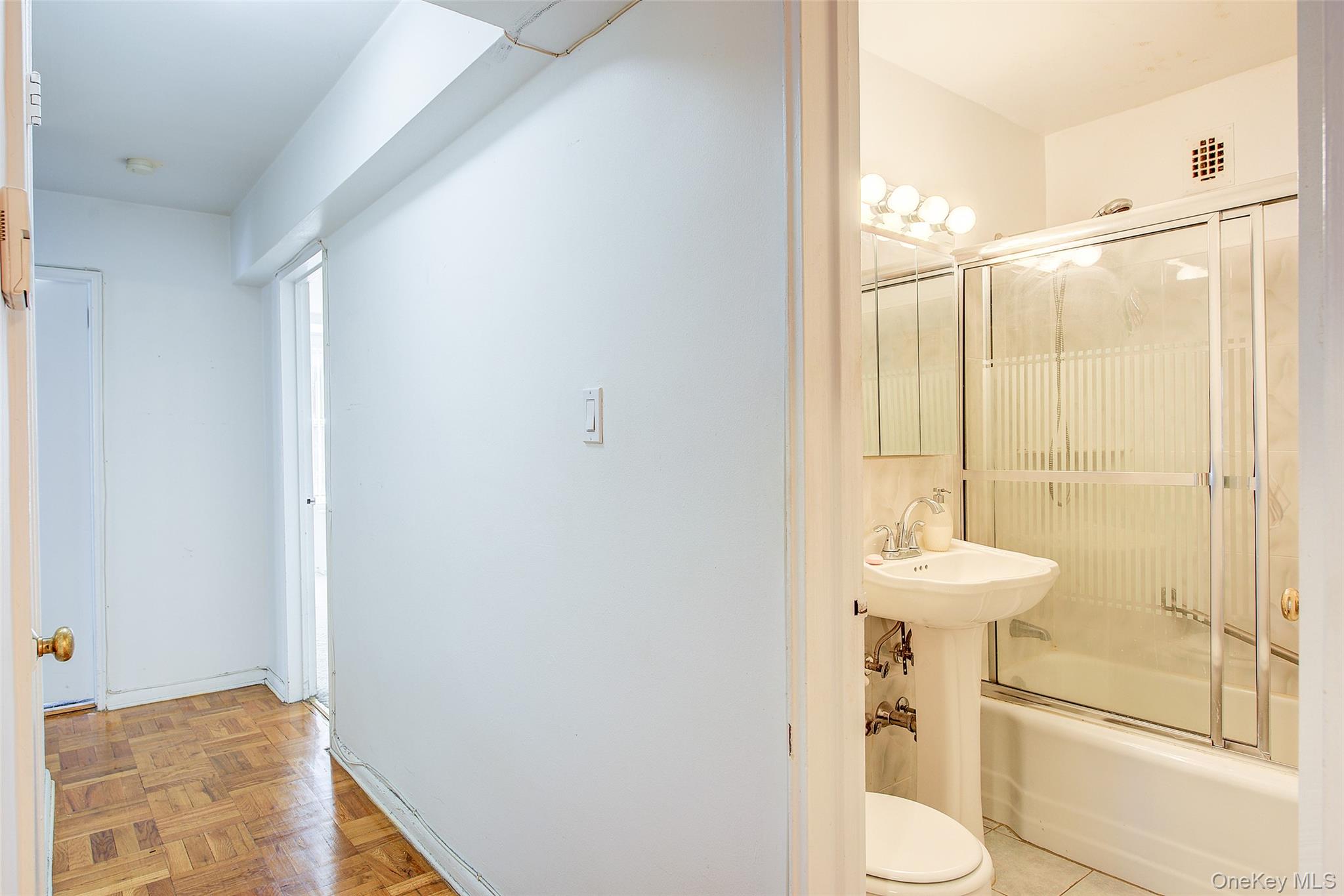 211-65 23rd Avenue, Unit 1K photo 18