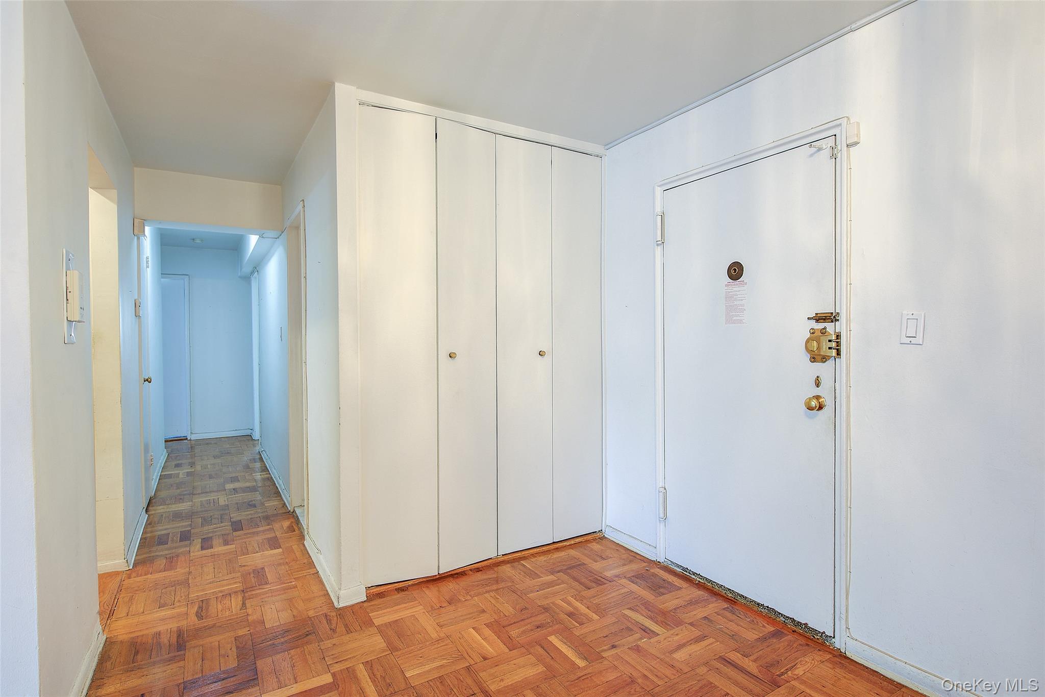 211-65 23rd Avenue, Unit 1K photo 4