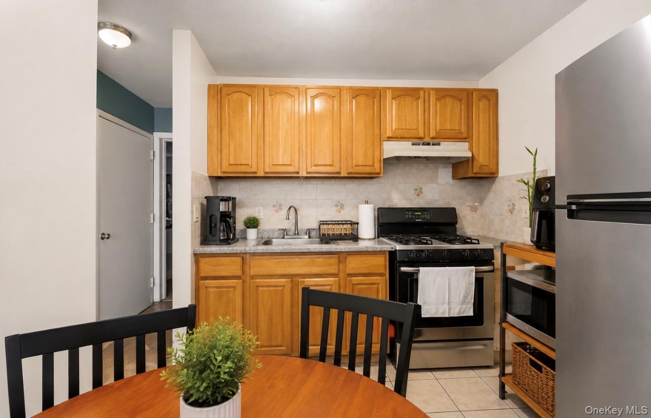 658 Beck Street – For Sale photo 15