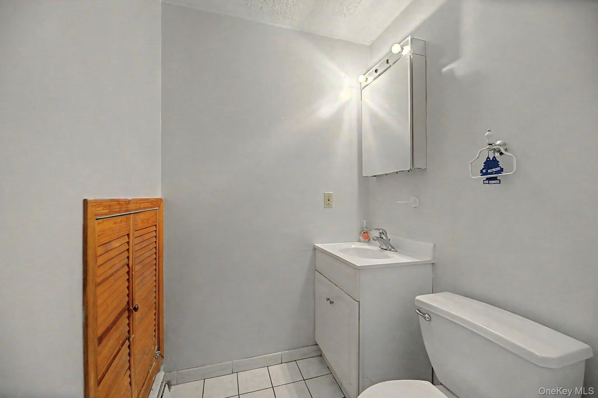 658 Beck Street – For Sale photo 20
