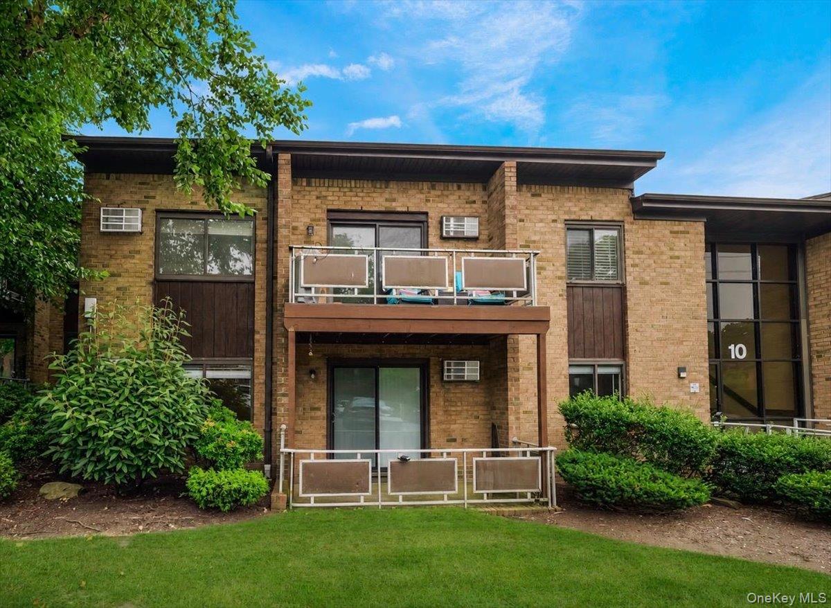 10 Brevoort Drive, Unit 2A photo 2