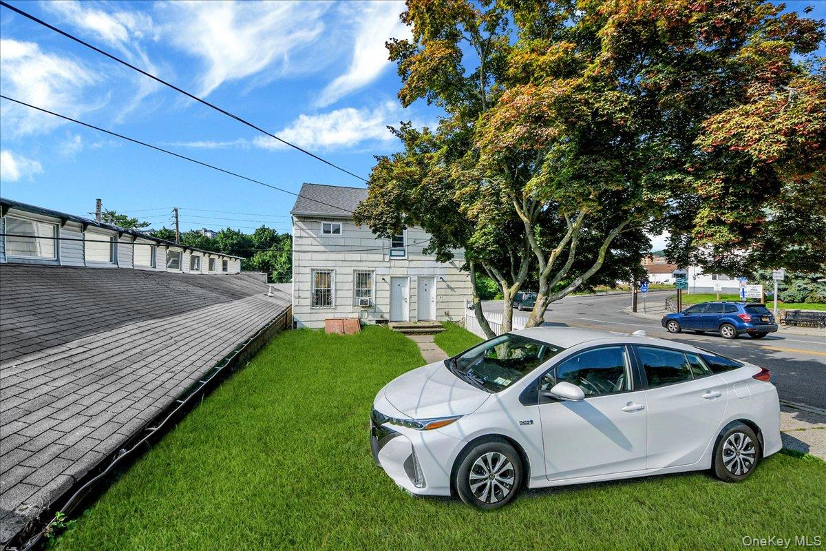 629 South Street – For Sale photo 23