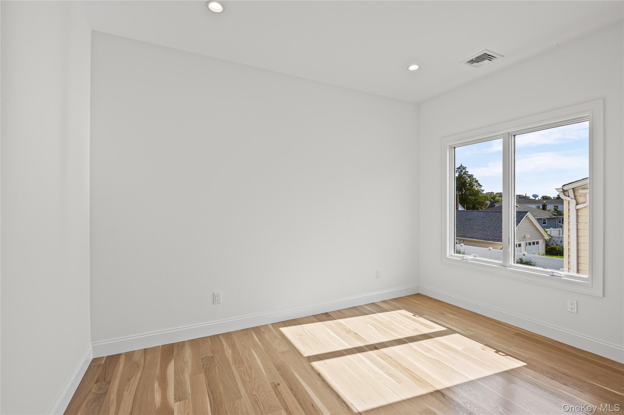 43 Westbury Avenue – For Sale photo 31