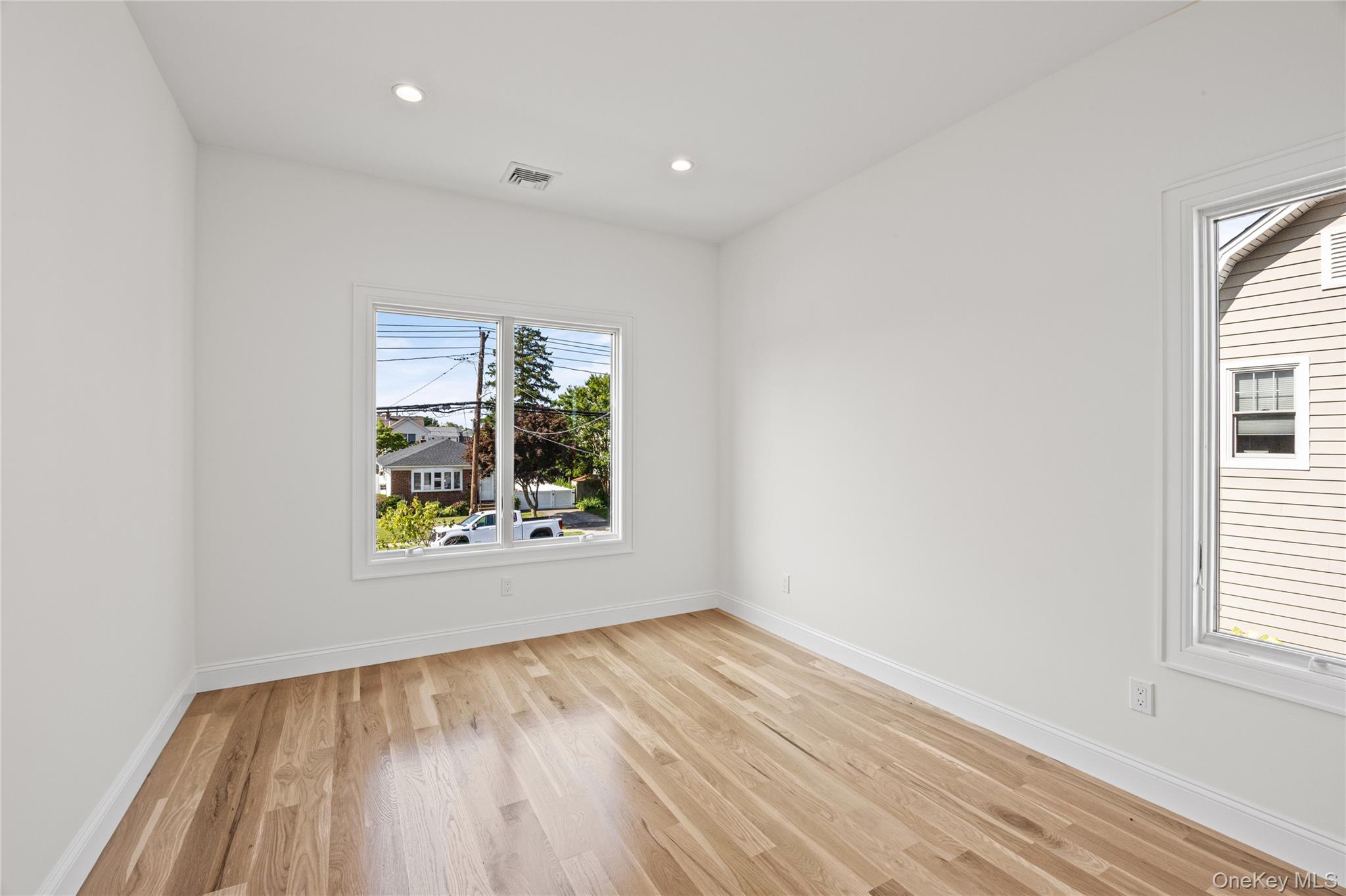 43 Westbury Avenue – For Sale photo 37