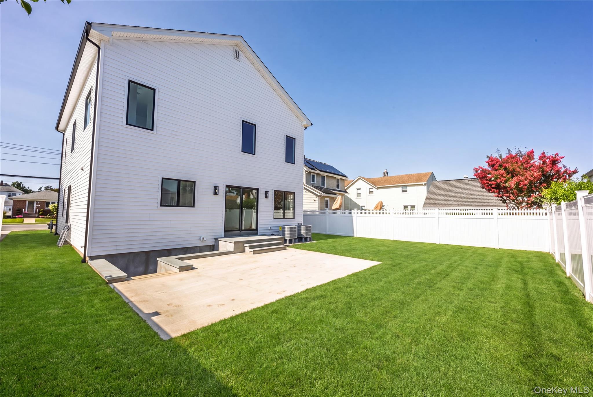 43 Westbury Avenue – For Sale photo 2