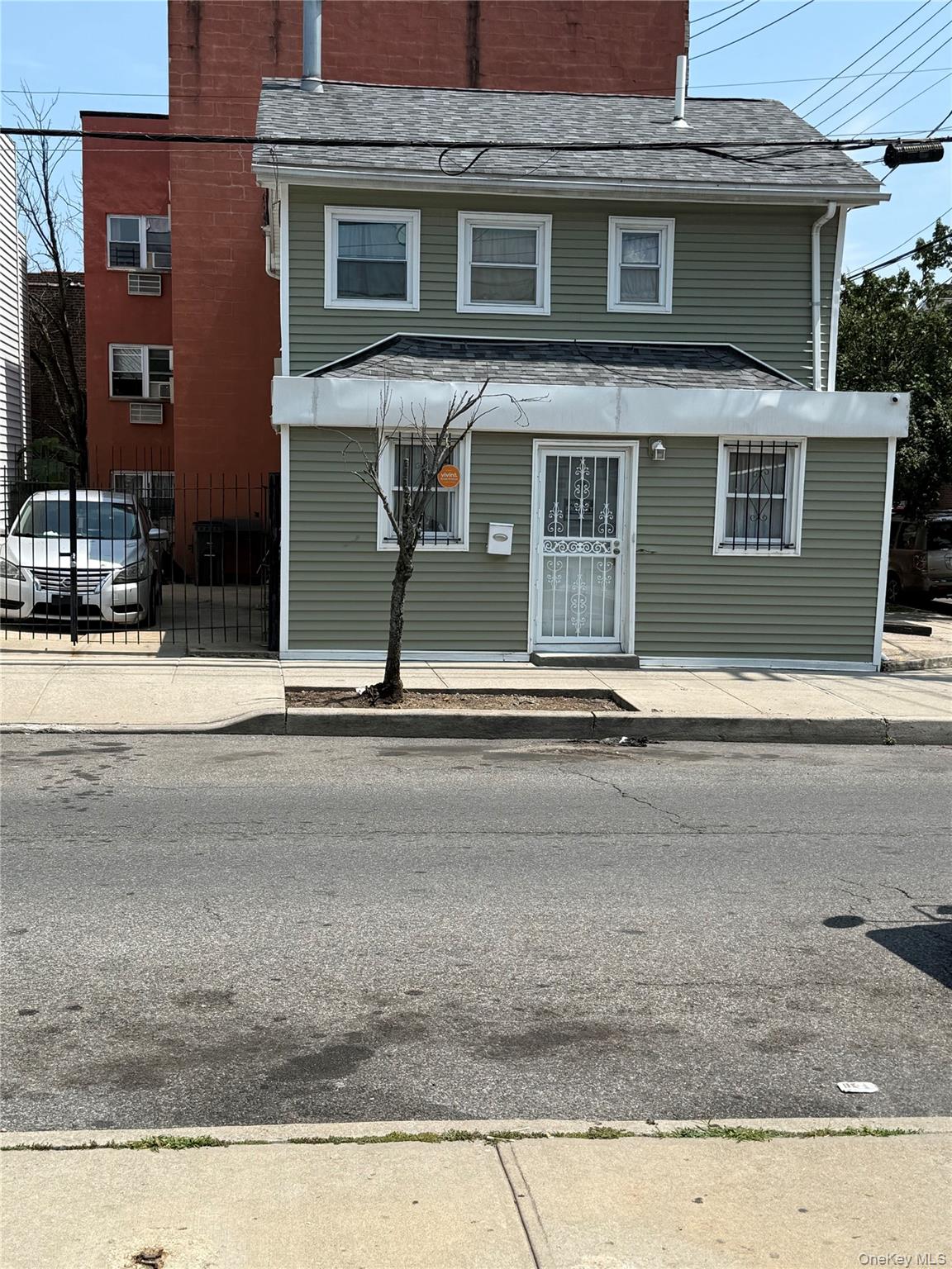 801 E 215th Street – For Sale