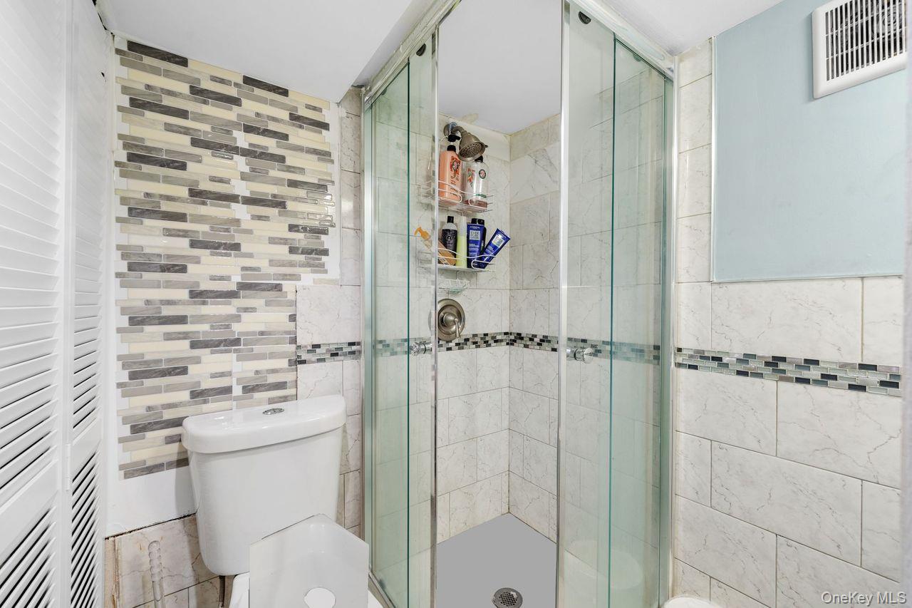 9446 214th Place – For Sale photo 7