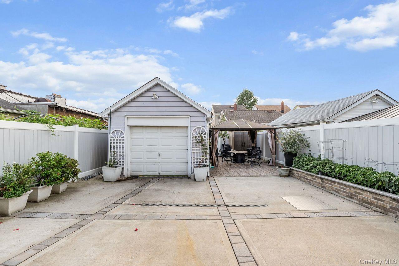 9446 214th Place – For Sale photo 16