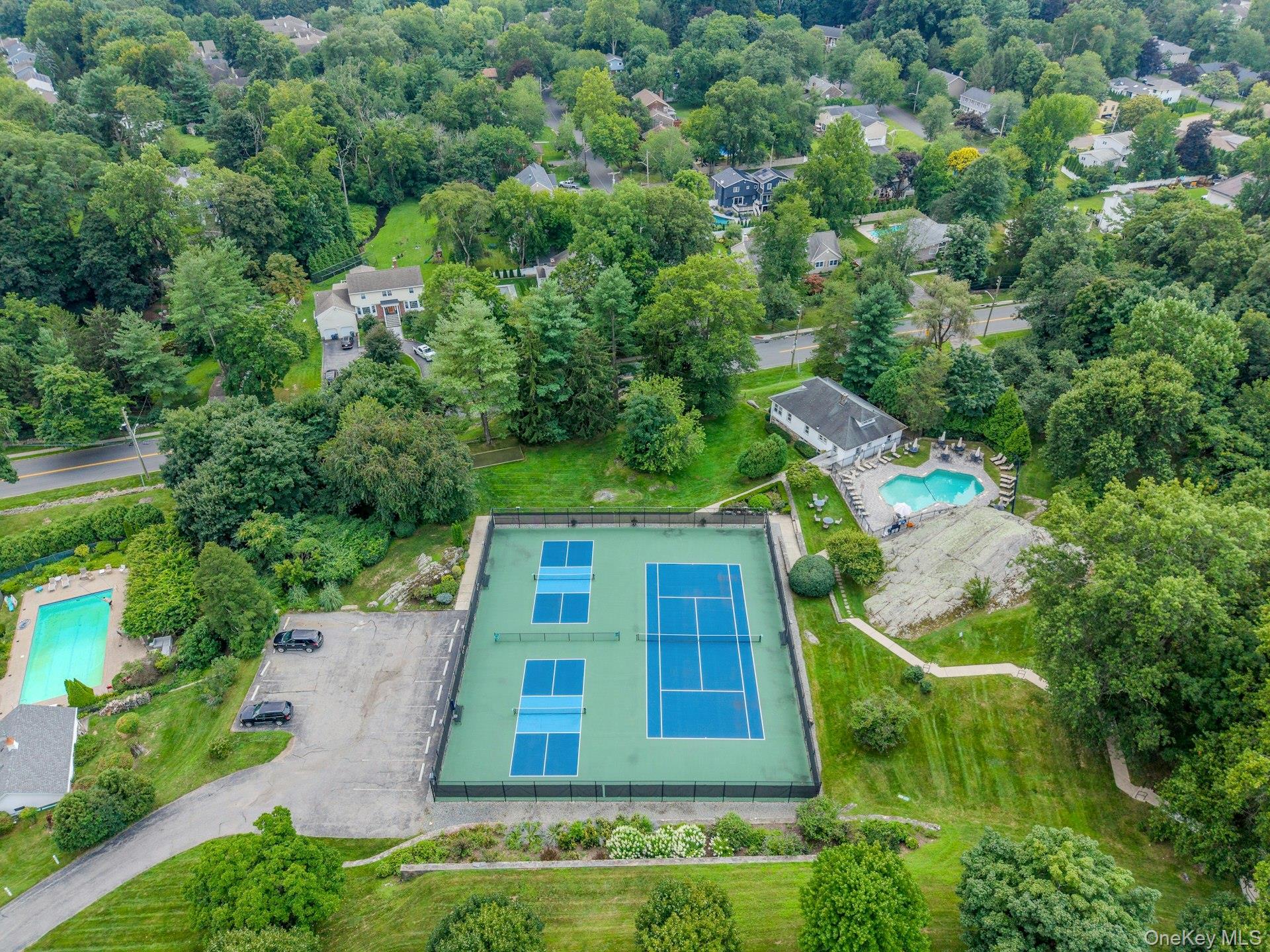 100 Brook Hills Circle, Unit 28B photo 26