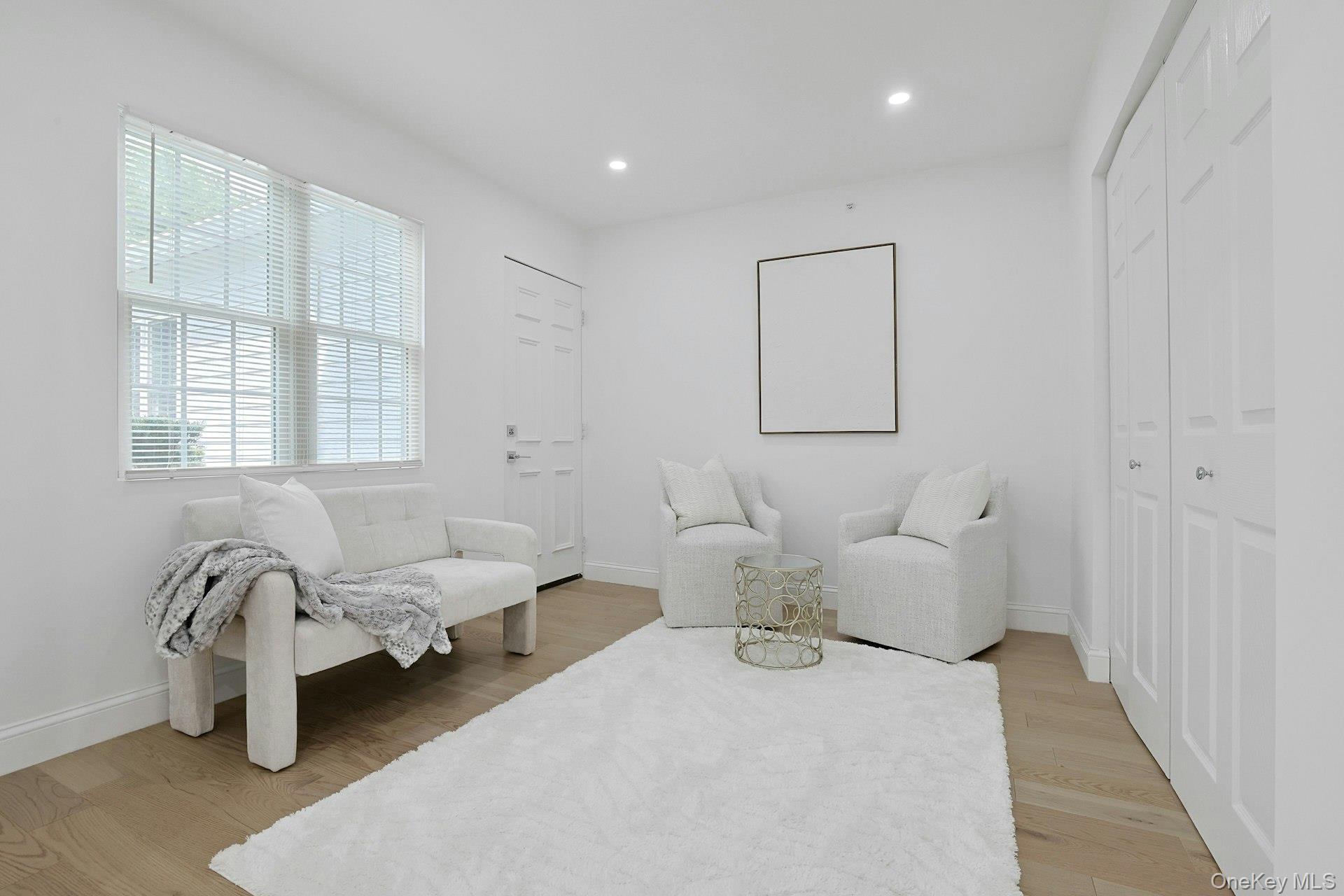 100 Brook Hills Circle, Unit 28B photo 7