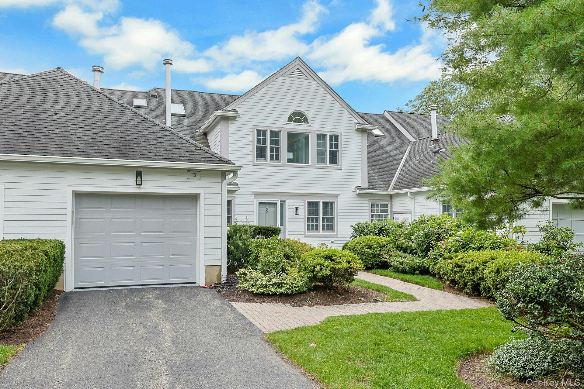 100 Brook Hills Circle, Unit 28B