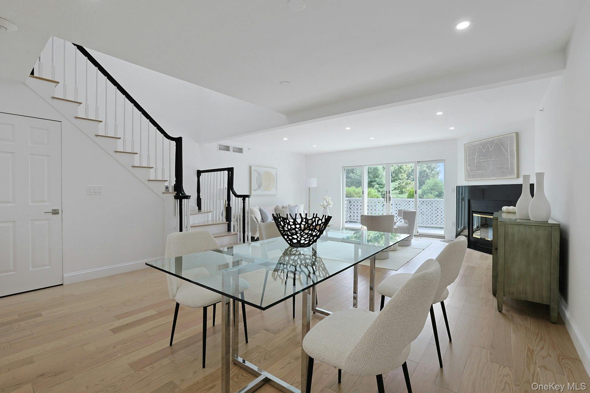 100 Brook Hills Circle, Unit 28B photo 9
