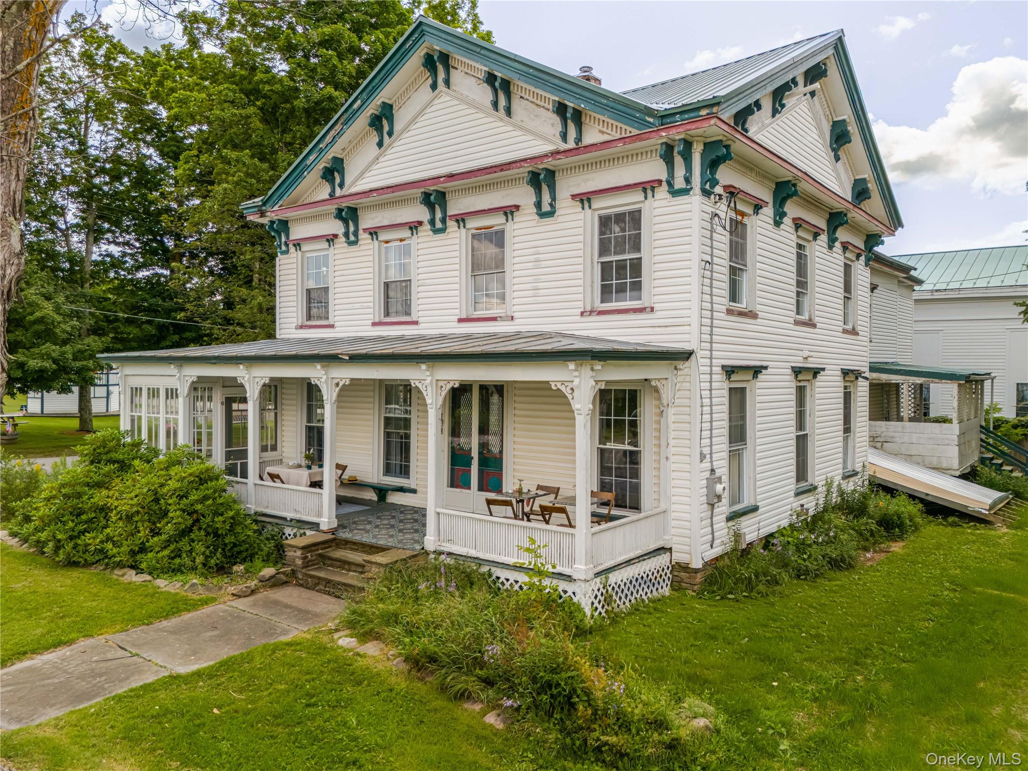 138 Main Street – For Sale photo 3