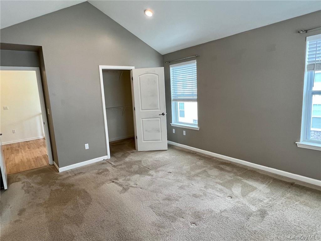 95 Meadow View Drive – For Rent photo 17