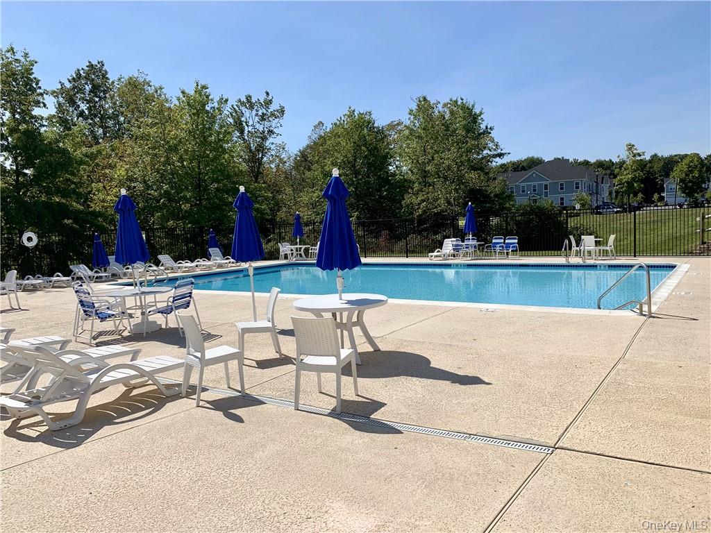 95 Meadow View Drive – For Rent photo 35