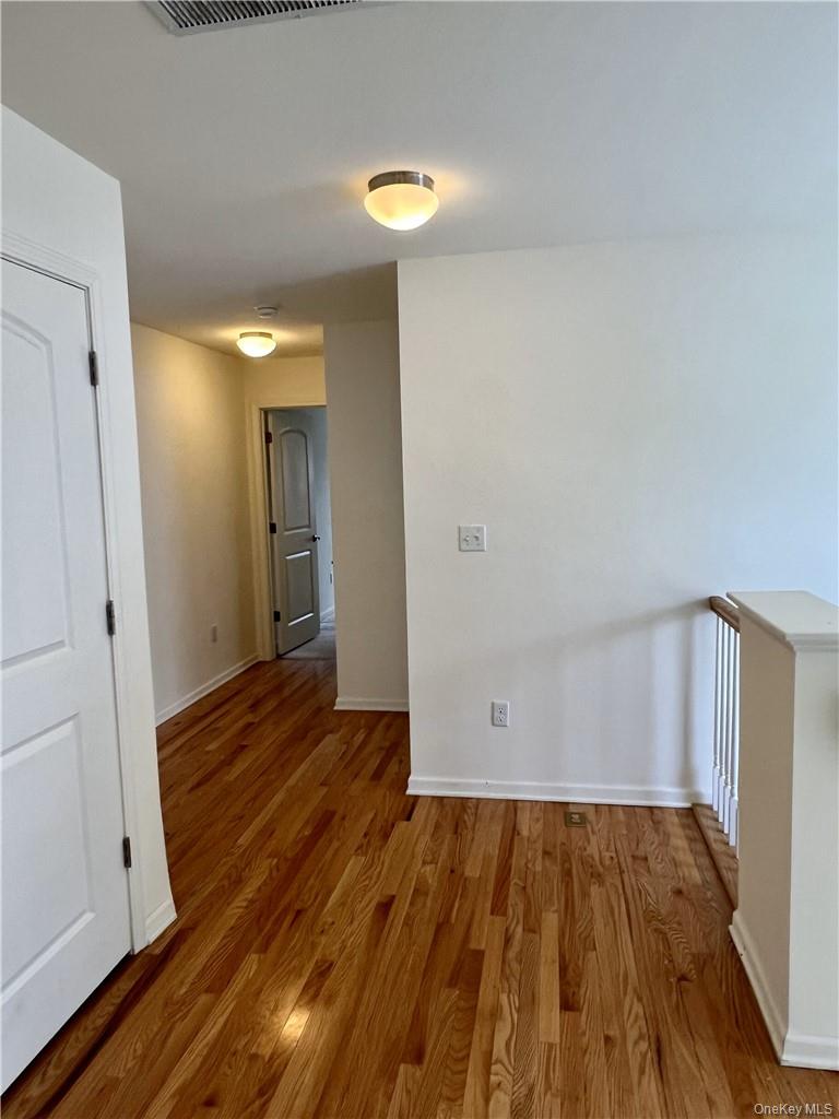 95 Meadow View Drive – For Rent photo 15
