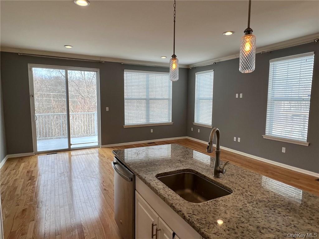 95 Meadow View Drive – For Rent photo 10