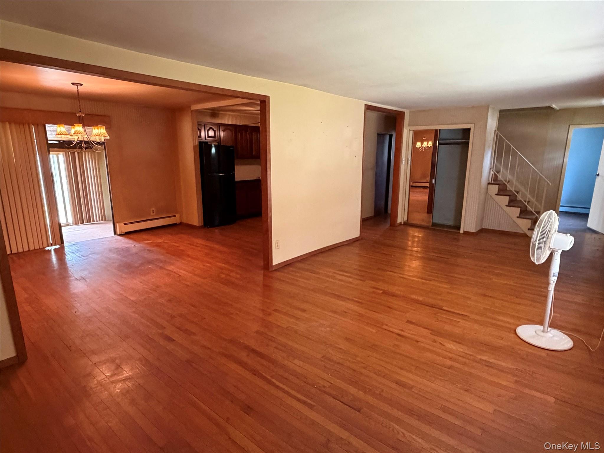 30 Bayview Avenue – For Sale photo 3