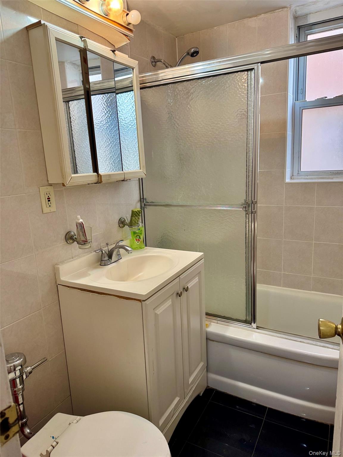 43-36 Robinson Street, Unit 3L photo 6