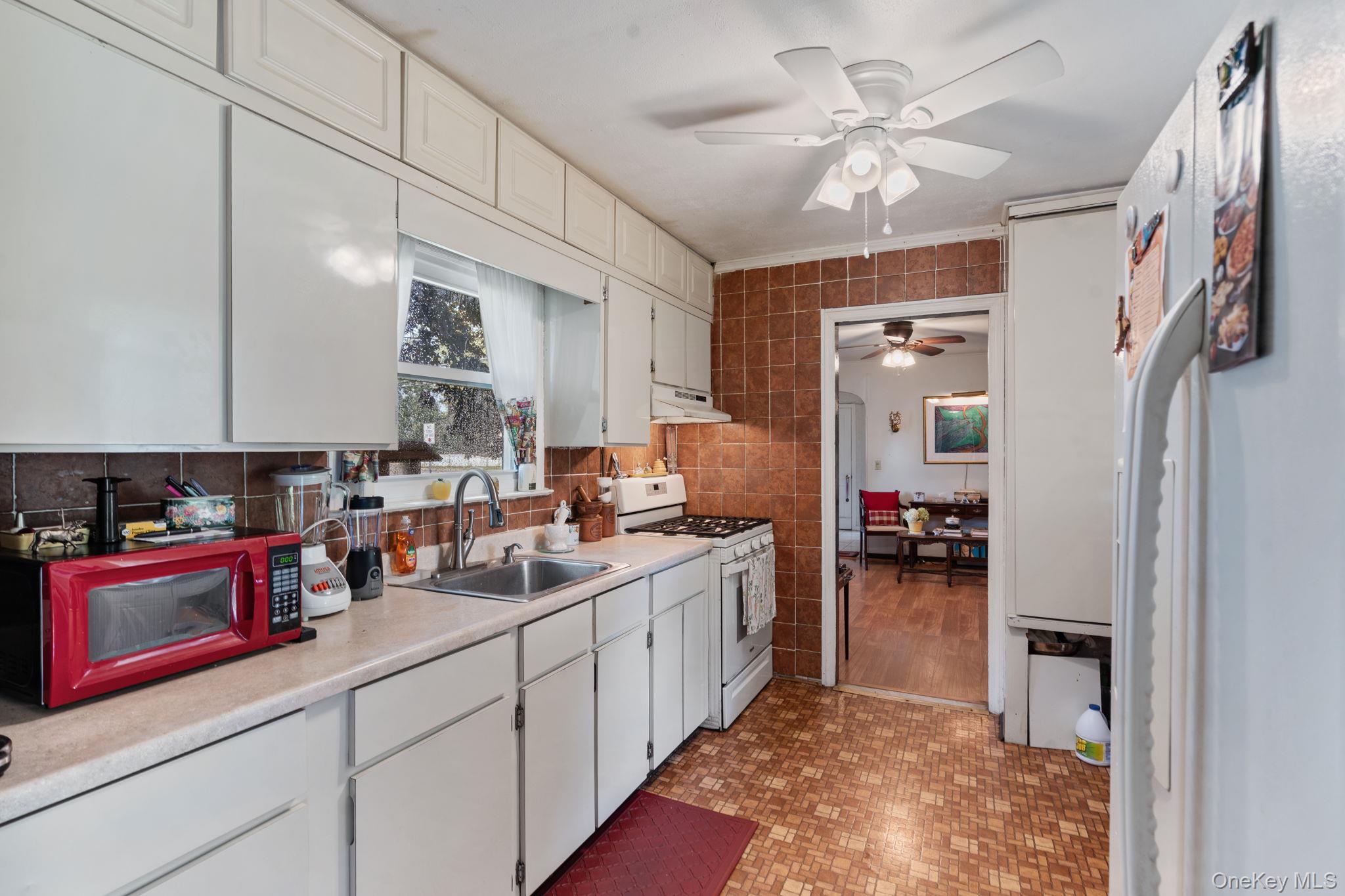 125 1st Street – For Sale photo 9