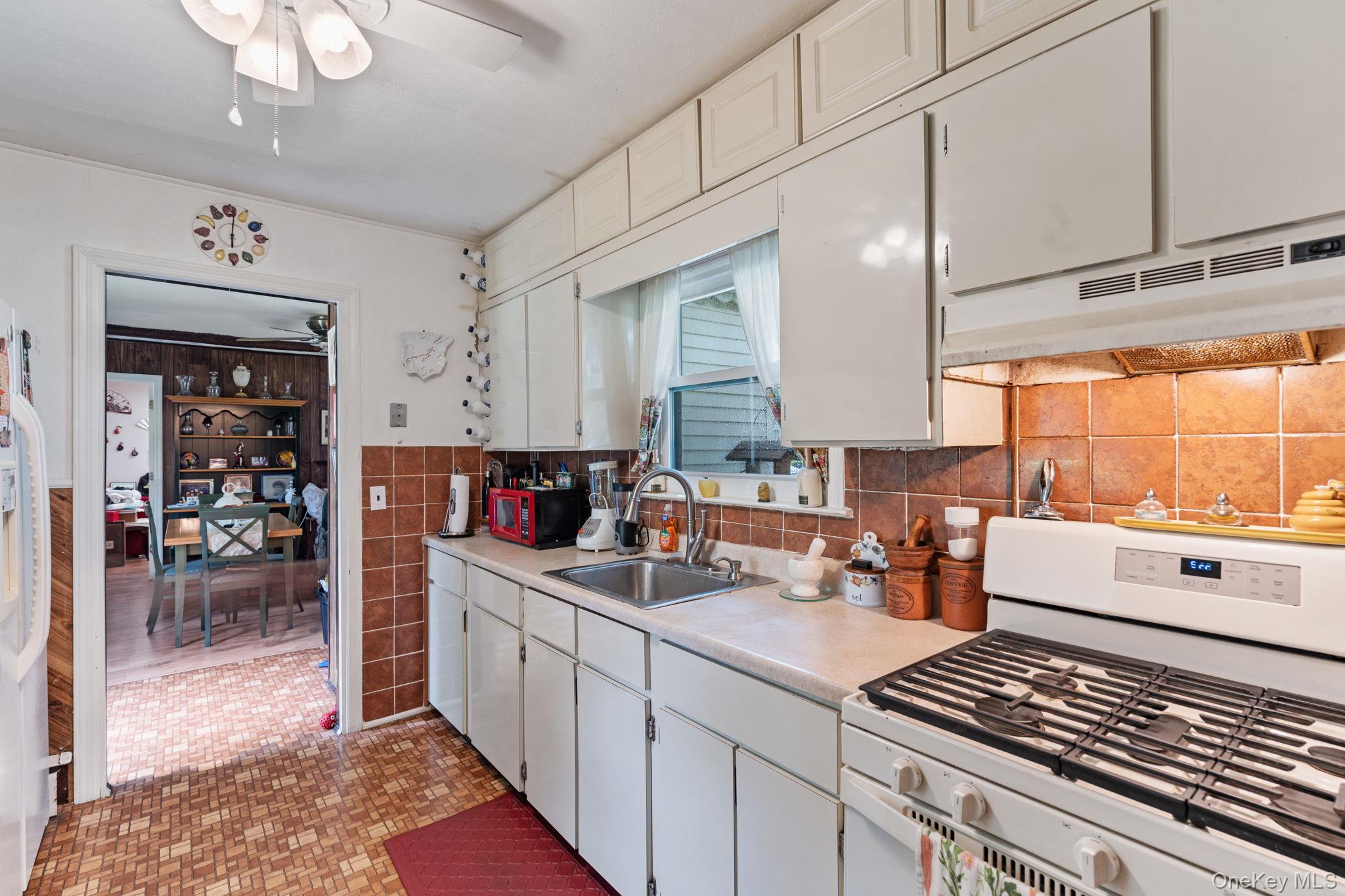 125 1st Street – For Sale photo 8