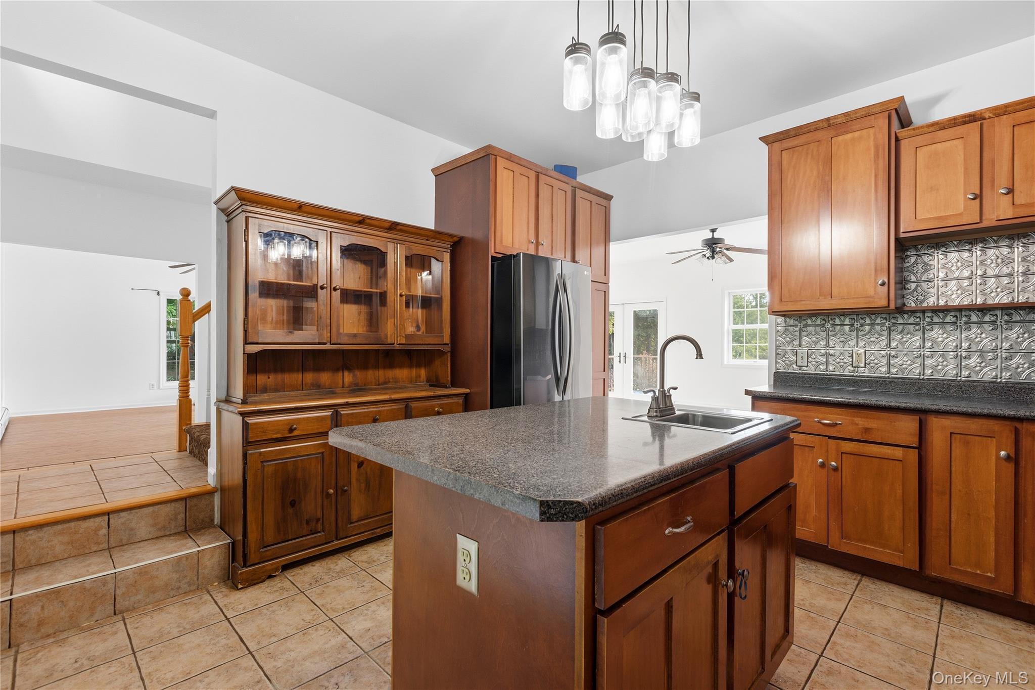 7 Van Keuren Avenue – For Rent photo 13