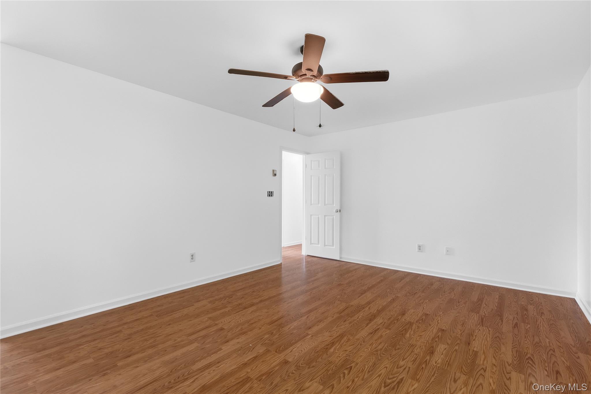 7 Van Keuren Avenue – For Rent photo 23