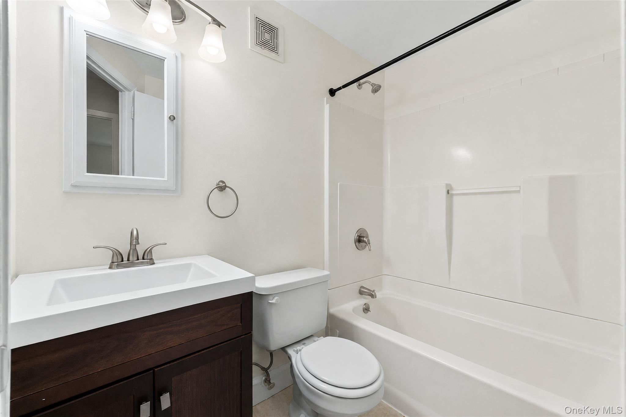 42-18 235 Street – For Sale photo 32