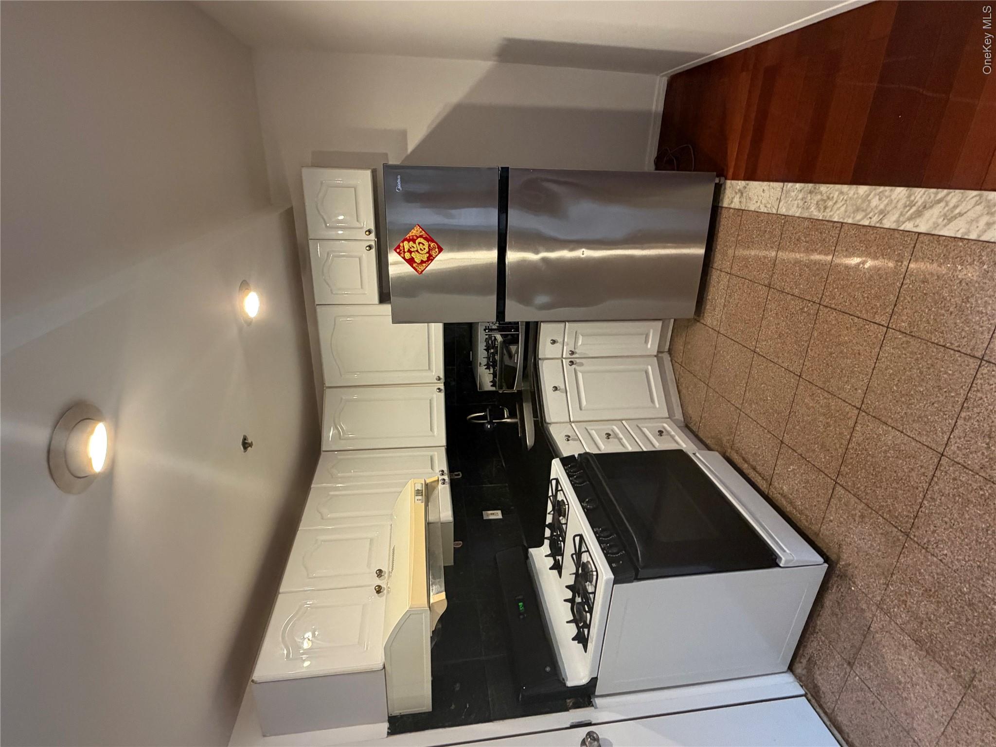 3451 Leavitt Street, Unit 3B photo 8