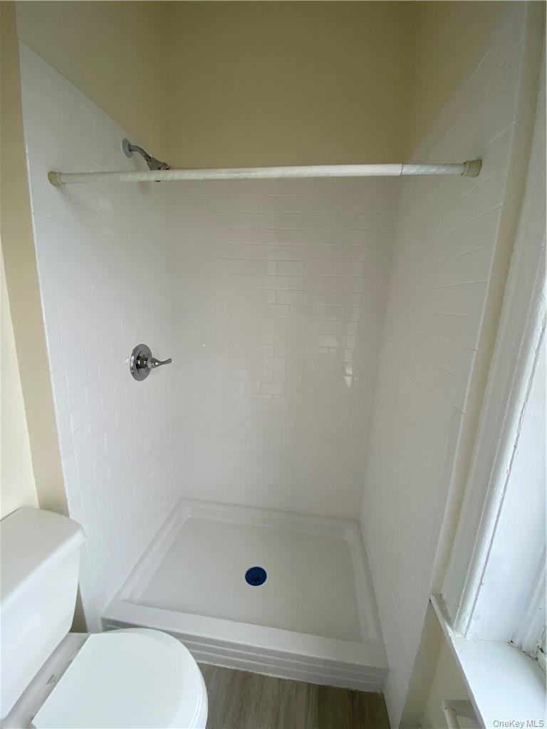 8 Franklin Avenue, Unit 1 photo 5