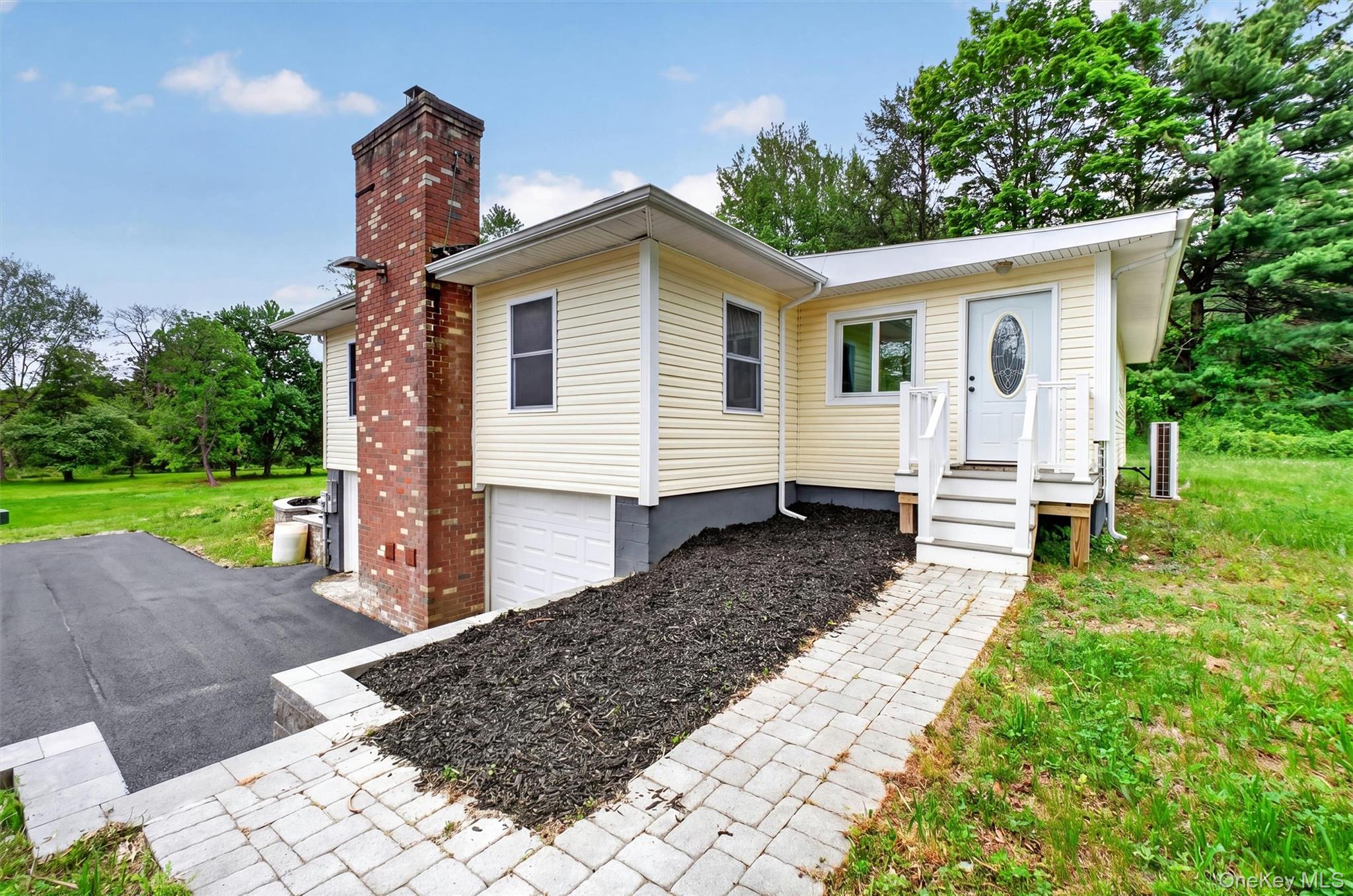 80 N Cross Road – For Sale photo 42